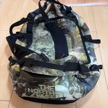THE NORTH FACE 카모플라쥬 더플백