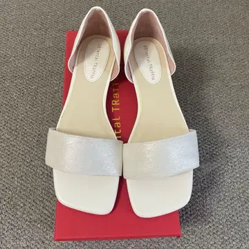 [ 하자품 ] 오리엔탈트래픽 오픈토 스퀘어 펌프스 40