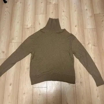 지치피 gicipi 터틀넥