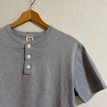 BARNS 아웃피터스 헨리넥