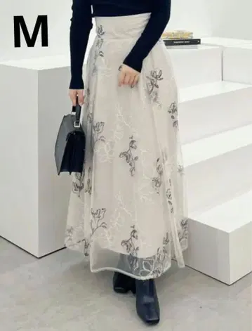 MERCURYDUO 자수 오리지널 꽃무늬 자수 플레어 스커트 M