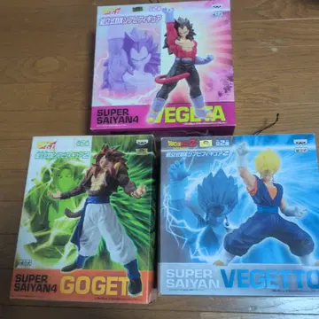 드래곤볼 조립식 DX 소프트 비닐 피규어 3체 세트