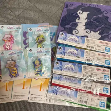 원피스 타월과 캐릭터 굿즈 6세트