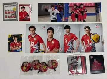 타카하시 란, 미야우라 켄토 등 남자 배구 일본 대표 묶음 판매 39점