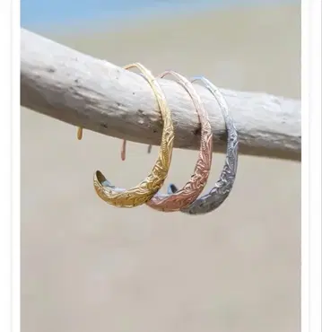 하와이안 주얼리 후크 귀걸이 플루메리아 스크롤