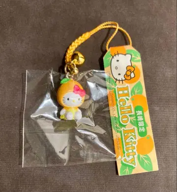 [ 가격 인하 ] 지역 한정 키티 스트랩 끈 장식 비와