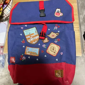 마녀 배달부 키키 자수 백팩 네이비/레드