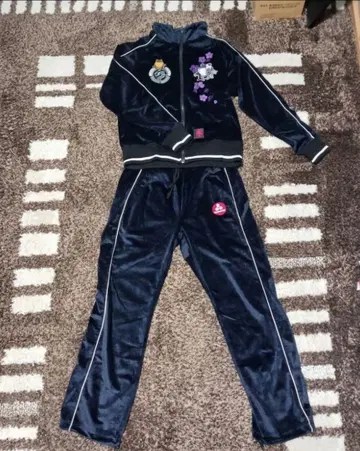 [레어] 산마루이치 일본풍 패턴 개구리 자수 벨로아 저지 상하의 셋업