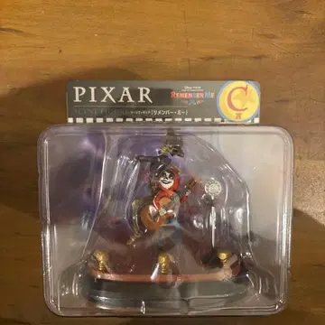 PIXAR 리멤버 미 장면 피규어