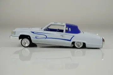revell '81 CADILLAC COUPE DEVILLE