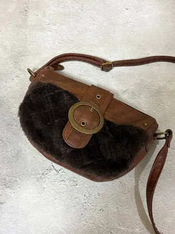 archive y2k fur leather shoulder bag 00s