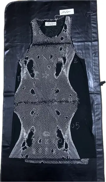 셰어 스피릿 넷 그래픽 디자인 탱크탑 HYDE