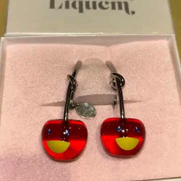 Liquem 무라카미 다카시 콜라보 귀찌 체리