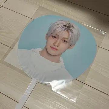 TWS 2ND FANMEETING POP-UP 부채 지훈 새상품