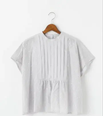 [ 택 포함 새상품 ] STAMP AND DIARY 프론트 턱 블라우스