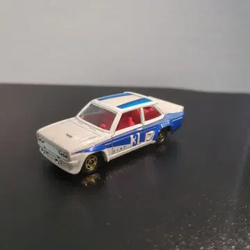 토미카 피아트 131 아바스 랠리