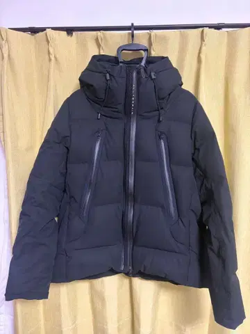 데상트 올테라인 플래그십 모델 [ 미즈사와 다운 마운티니어 ]