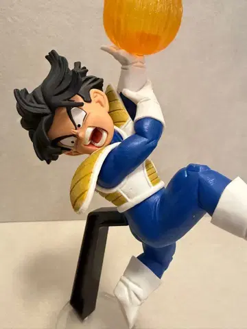 [ 아크릴 받침대 포함 ] 드래곤볼 피규어 손오반