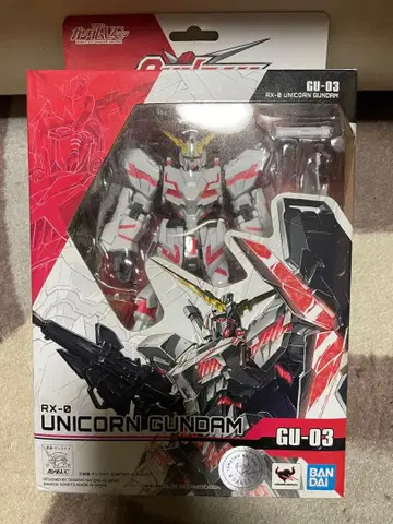 GUNDAM UNIVERSE RX-0 유니콘 건담 가동 피규어