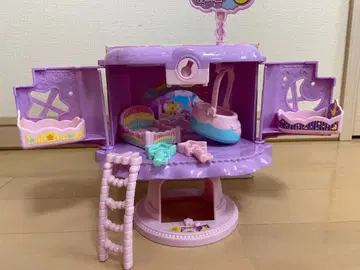 나이트 램프의 코코타마 호텔