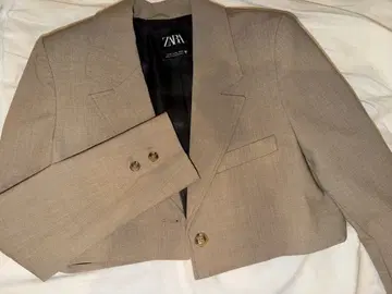 ZARA 베이지 크롭 자켓