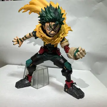 나의 히어로 아카데미아 미도리야 이즈쿠 1번 복권 피규어 행복 위에