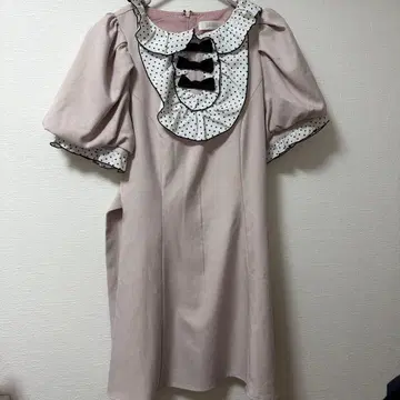 pium 핑크 도트 무늬 옷깃 퍼프 슬리브 원피스