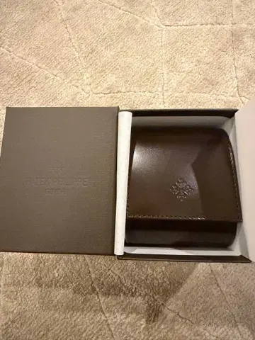 파텍 필립 시계 가죽 케이스