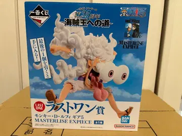 원피스 제일복권 해적왕으로 가는 길 몽키 D 루피 기어 2 피규어