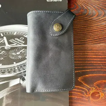 A21 아르헨티나 가죽 워시드 가죽 천연 가죽 미들 지갑 콘초 블랙