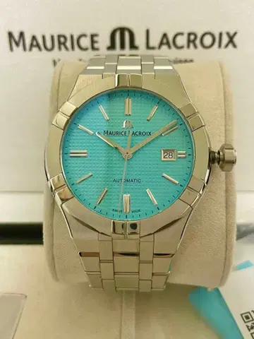 MAURICE LACROIX 888개 AI6008-SS00F-431-C