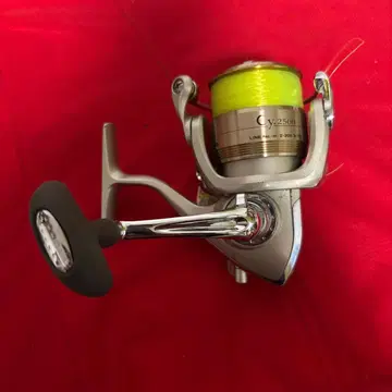 Daiwa Cy.2500 스피닝 릴 실버