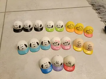 스누피 캐릭터 물뜨기 인형