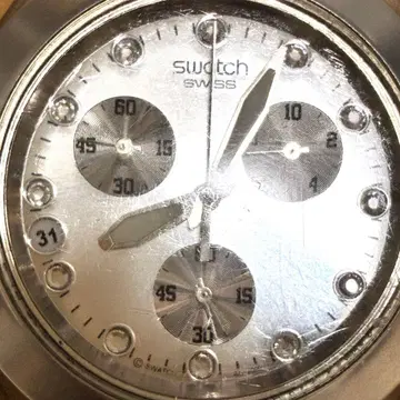 스와치 크로노그래프 시계 실버 반짝반짝 빛나는 남성용 스와치