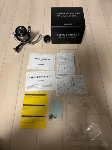 21 TWIN POWER SW 6000HG 스피닝 릴