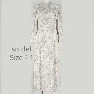 새상품급 snidel 토와 드 주이 패턴 데콜테 오픈 바리에 원피스