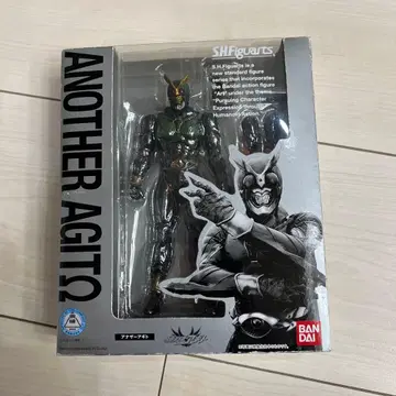 S.H.Figuarts 가면라이더 아기토 피규어