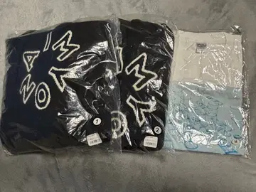 미사용 아이묭 AIM 한정판 터틀넥 니트 T셔츠 M 사이즈 세트