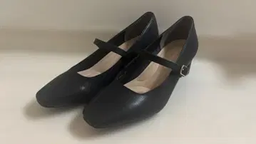 오리엔탈 트래픽 Oriental Traffic 블랙 스트랩 펌프스