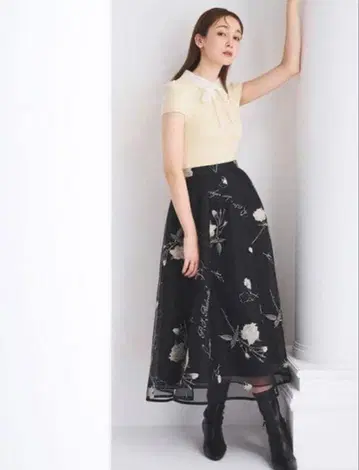 CELFORD x P.J. REDOUTE Rosa 자수 샤샤 스커트