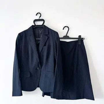 수트 컴퍼니 / 스트라이프 수트 셋업 네이비 취업 취업활동