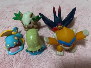 포켓몬 피규어 5체 세트 오므나이트 불카모스 큰제비