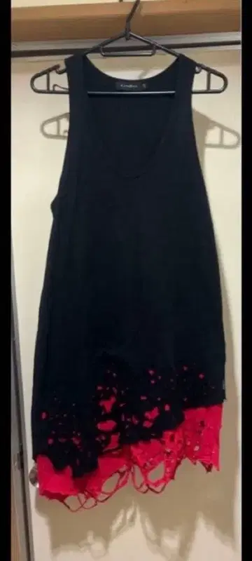 hyde 착용 계열 CIVARIZE 데미지 탱크 시바라이즈 라르크