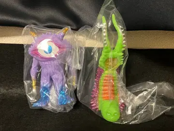 괴수 컬러즈 (간Q 트윈 테일) 울트라 괴수 2체 세트