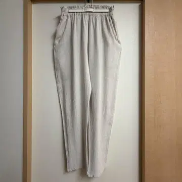 젠 선생님의 일상복 테이퍼드 팬츠 L 아이보리 심플 팬츠 남성/여성