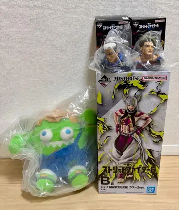 제일복권 스트리트 파이터 6 B상 쥴리 피규어 컬러 2ver