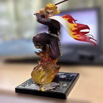 귀멸의 칼날 누구보다 강인한 칼날이 되어라 렌고쿠 쿄쥬로 E상 피규어