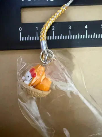 헬로키티 구마모토 데코폰