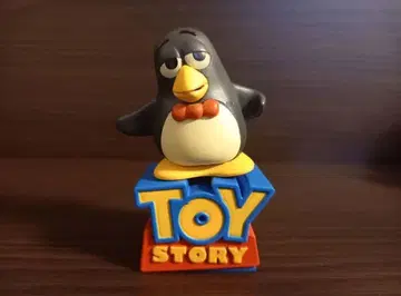 토이 스토리 위지 입체 픽사 로고 피규어 2세트