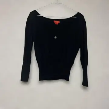 비비안 니트 스웨터